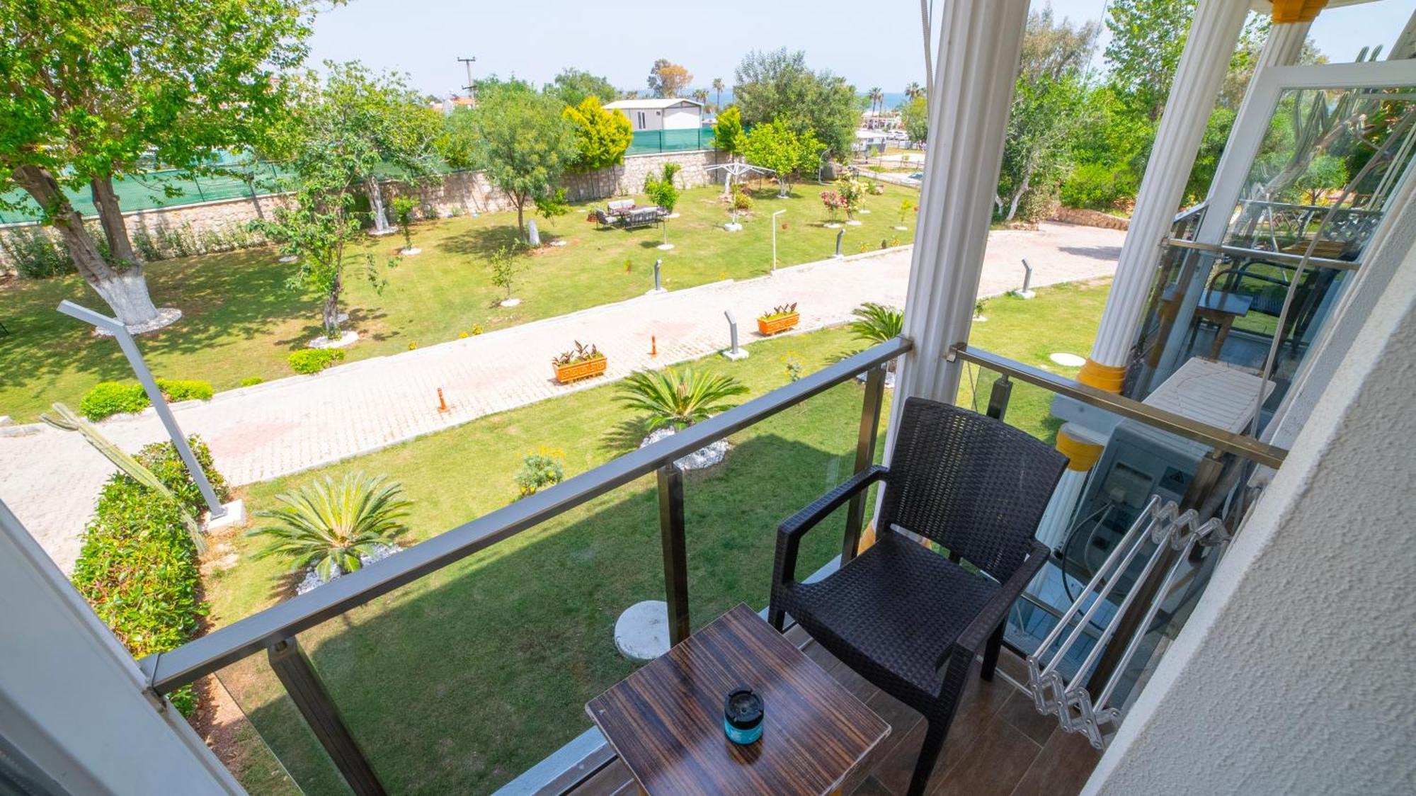 La Cactus Boutique Oda ve Kahvaltı Antalya
